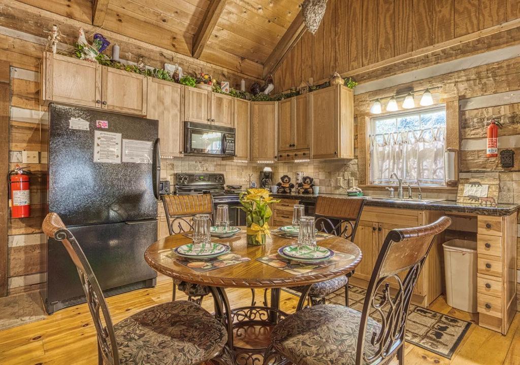 Bear End Villa Sevierville Dış mekan fotoğraf